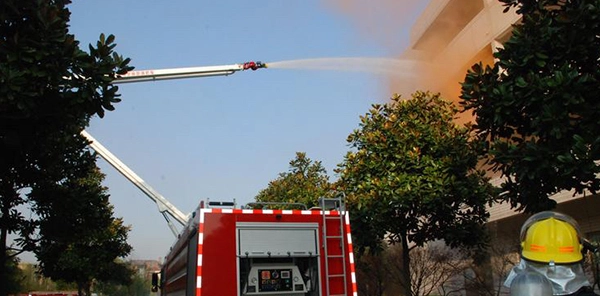 O papel do carro de bombeiros